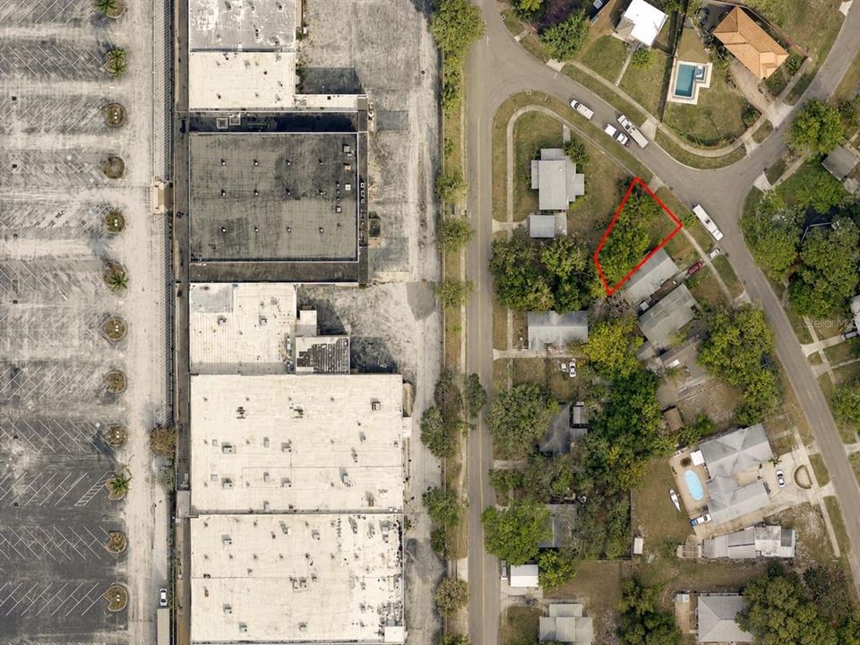 Activo con contrato: $144,990 (0.10 acres)