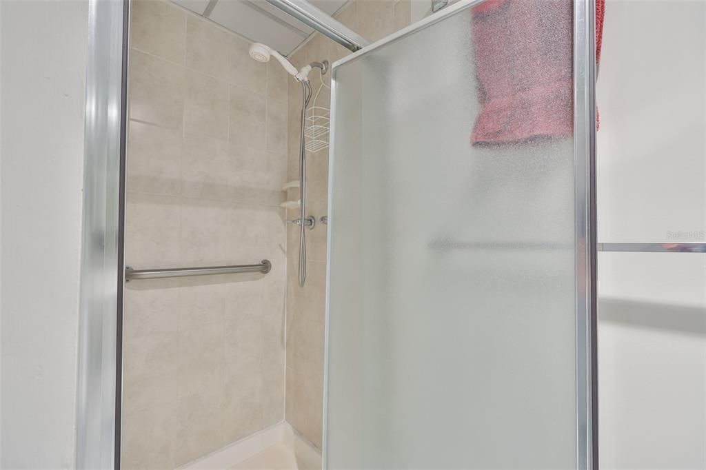 En Venta: $99,999 (2 camas, 2 baños, 960 Pies cuadrados)