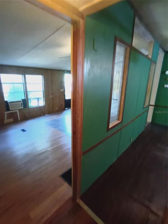 For Sale: $74,990 (3 beds, 2 baths, 1144 Square Feet)