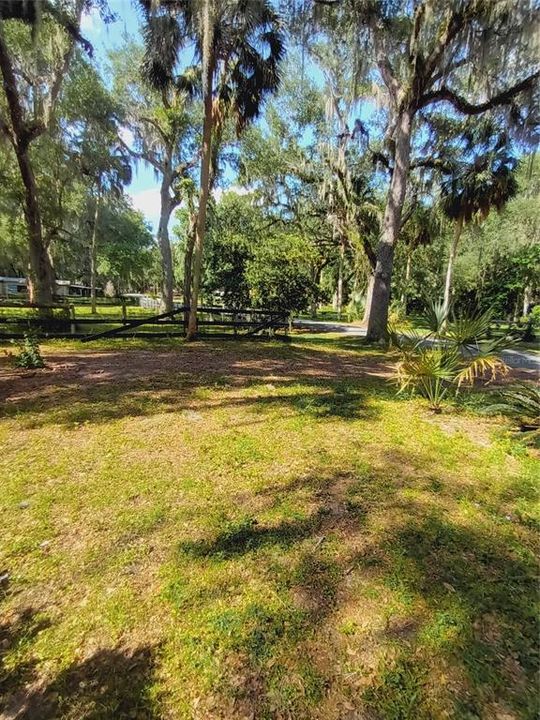 For Sale: $74,990 (3 beds, 2 baths, 1144 Square Feet)