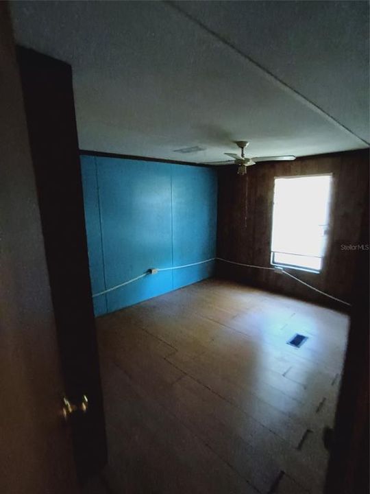 For Sale: $74,990 (3 beds, 2 baths, 1144 Square Feet)
