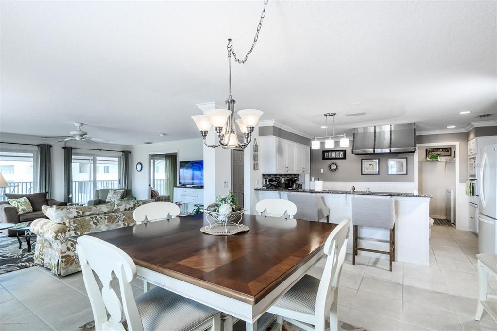 For Rent: $4,750 (3 beds, 3 baths, 2038 Square Feet)