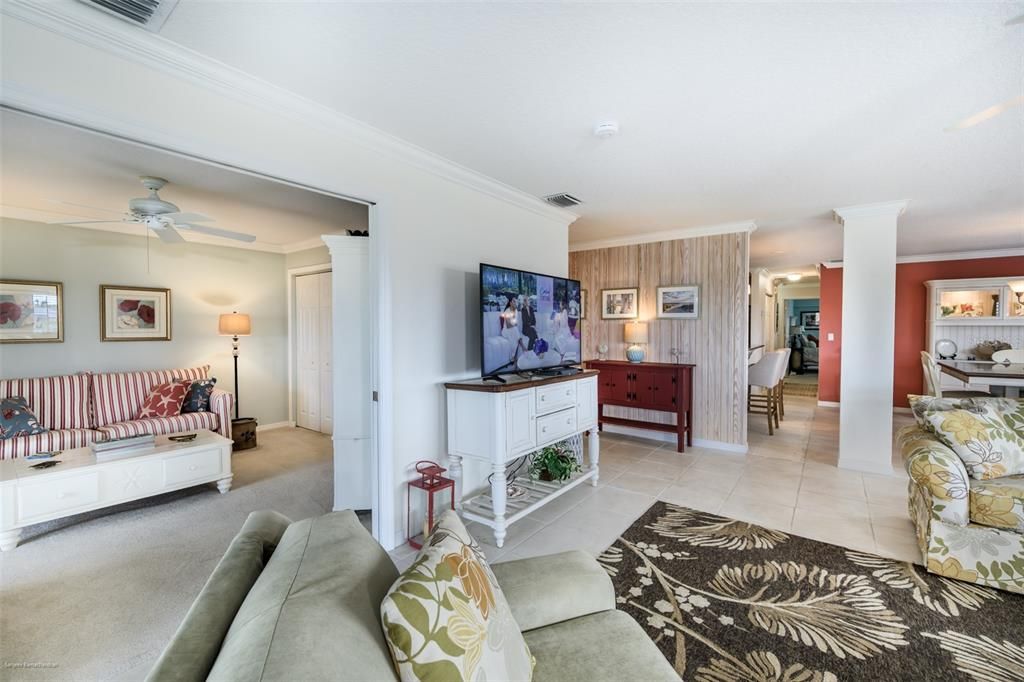 For Rent: $4,750 (3 beds, 3 baths, 2038 Square Feet)