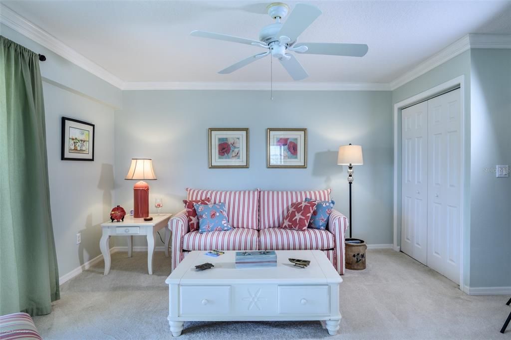 For Rent: $4,750 (3 beds, 3 baths, 2038 Square Feet)