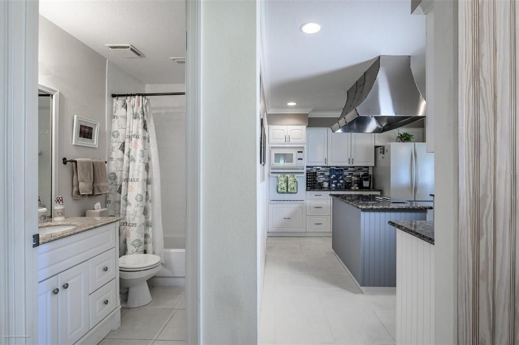 For Rent: $4,750 (3 beds, 3 baths, 2038 Square Feet)