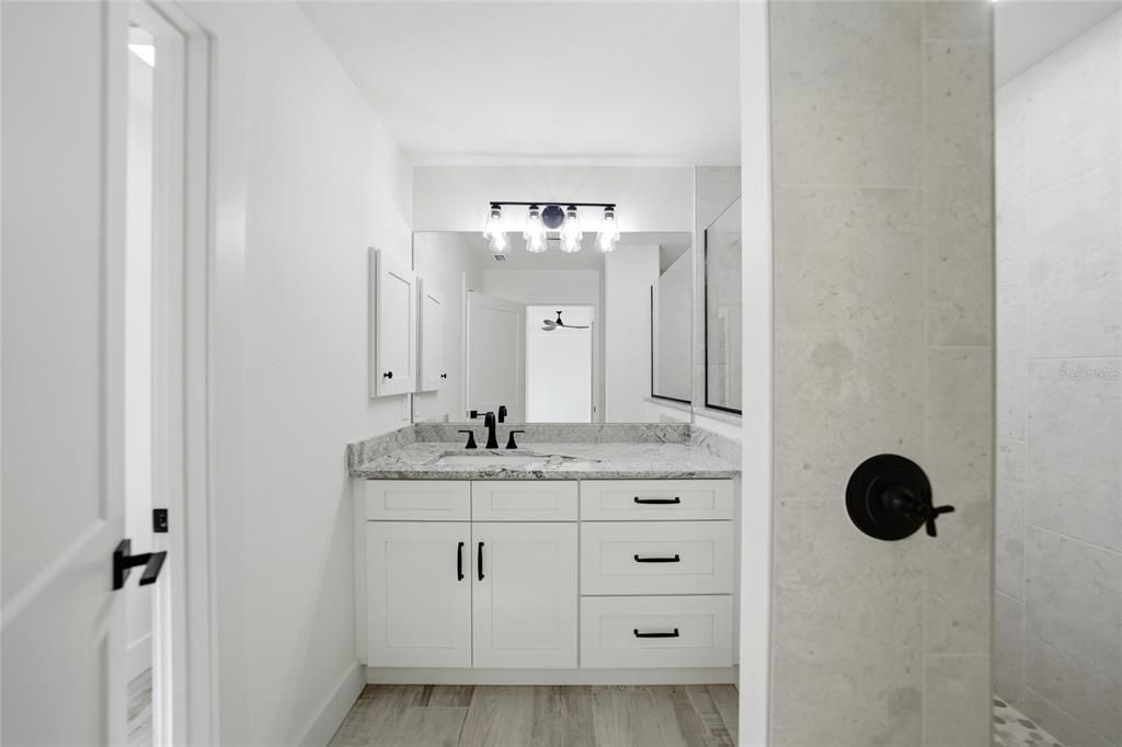 For Sale: $349,000 (3 beds, 2 baths, 1439 Square Feet)