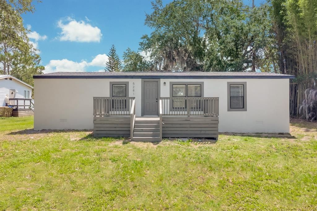 Active With Contract: $299,900 (3 beds, 2 baths, 1152 Square Feet)