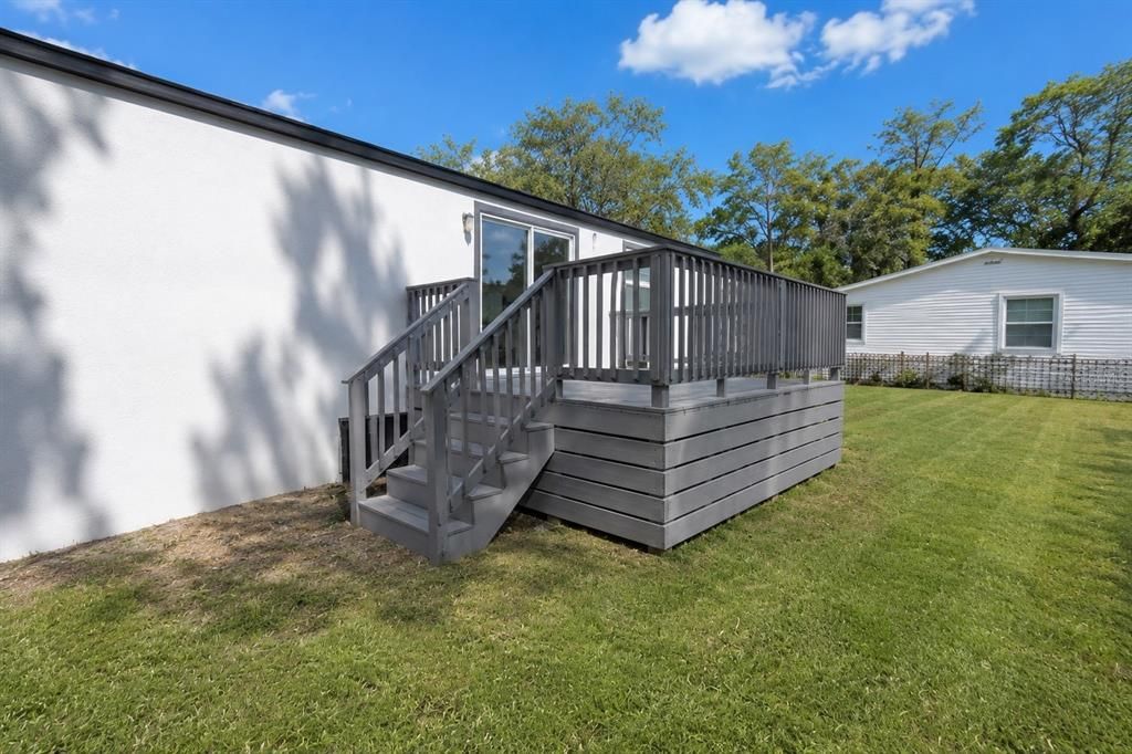 Active With Contract: $299,900 (3 beds, 2 baths, 1152 Square Feet)
