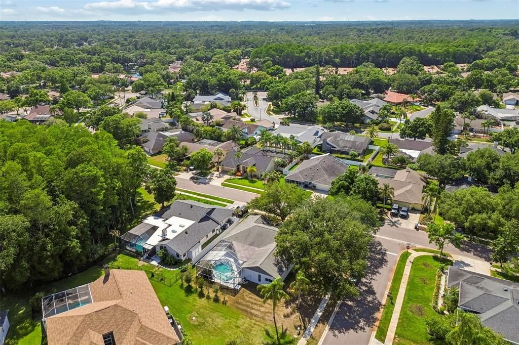 Activo con contrato: $684,900 (4 camas, 3 baños, 2545 Pies cuadrados)