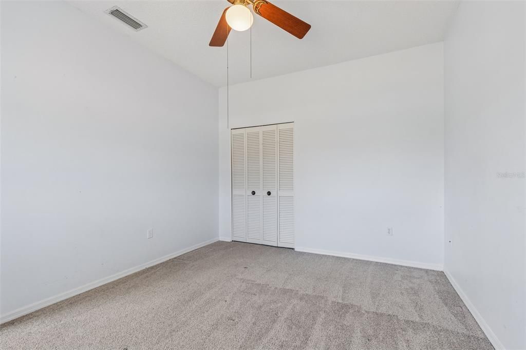 Activo con contrato: $684,900 (4 camas, 3 baños, 2545 Pies cuadrados)