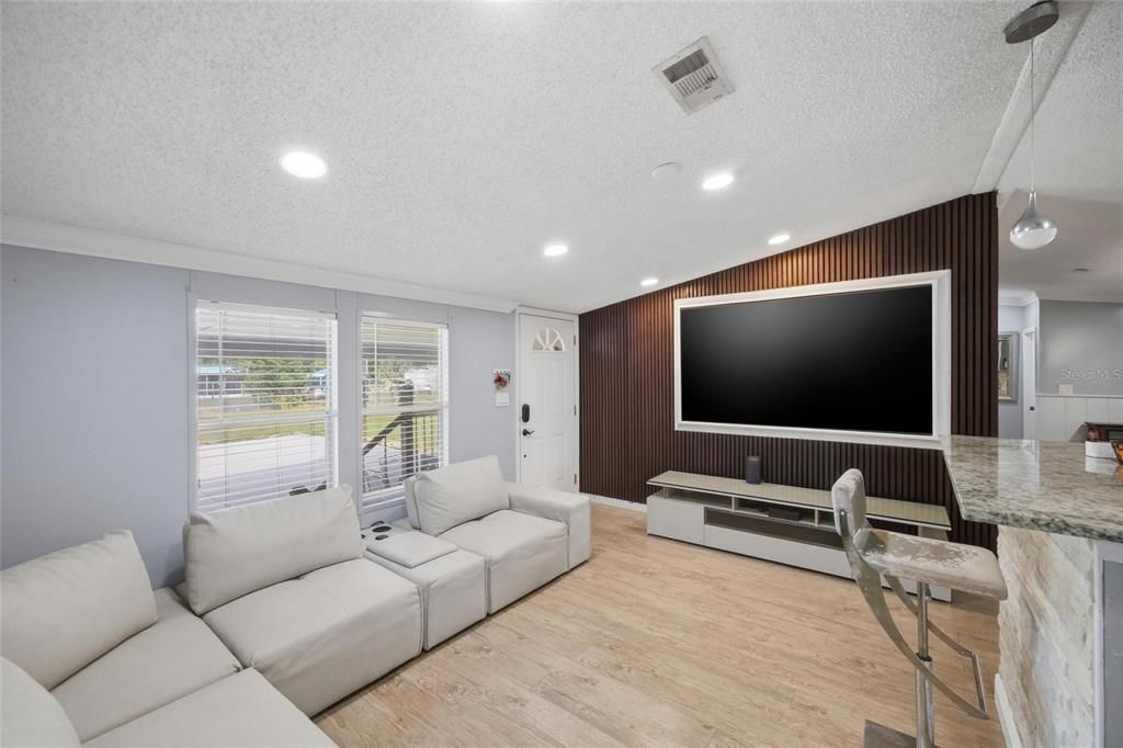 Active With Contract: $305,000 (4 beds, 3 baths, 1704 Square Feet)
