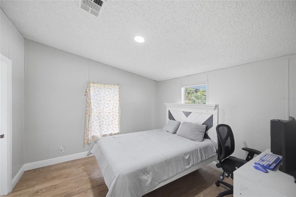 Active With Contract: $305,000 (4 beds, 3 baths, 1704 Square Feet)