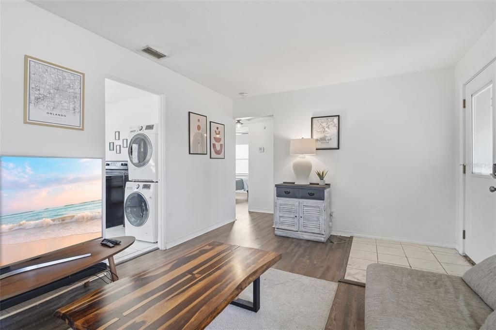For Sale: $498,200 (3 beds, 2 baths, 1120 Square Feet)