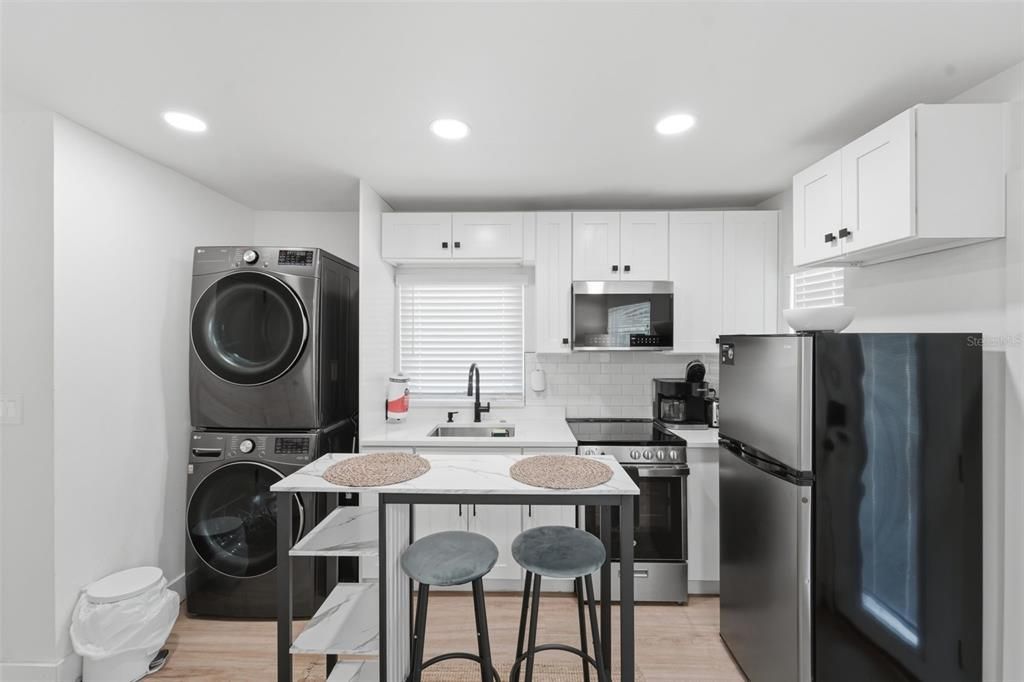 For Sale: $498,200 (3 beds, 2 baths, 1120 Square Feet)