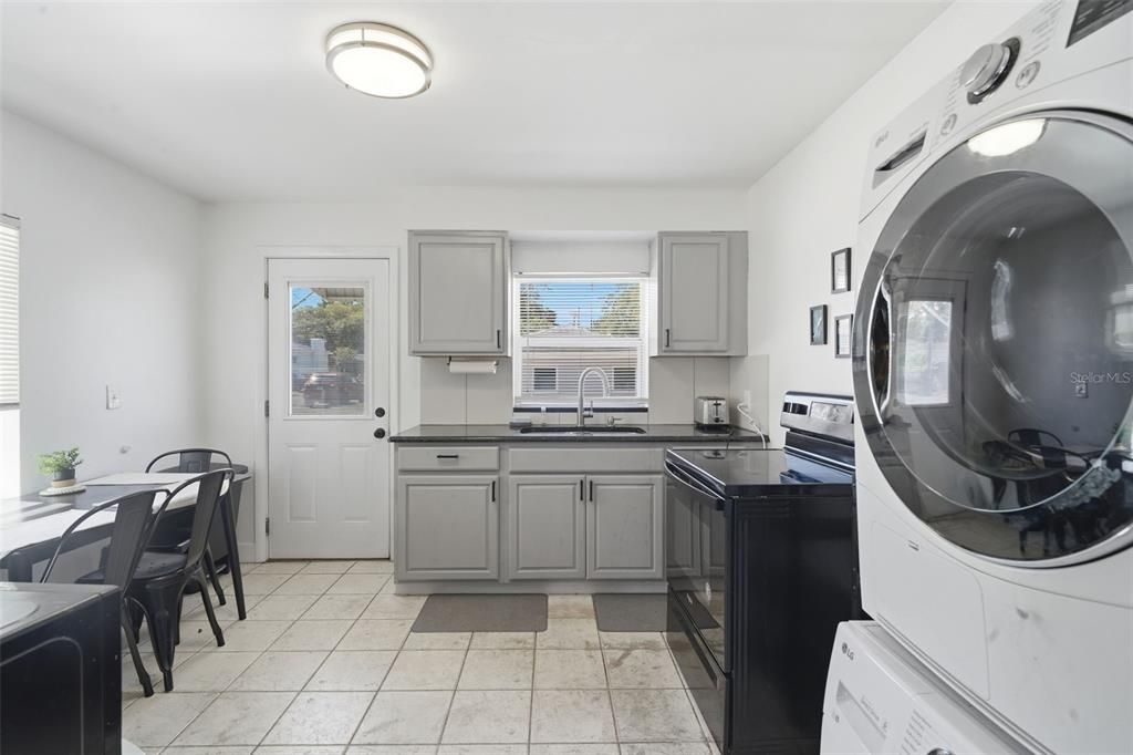 For Sale: $498,200 (3 beds, 2 baths, 1120 Square Feet)