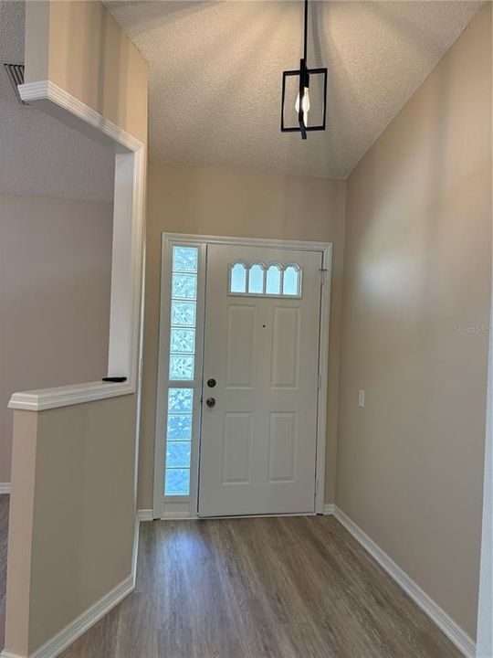 Activo con contrato: $259,900 (3 camas, 2 baños, 1638 Pies cuadrados)