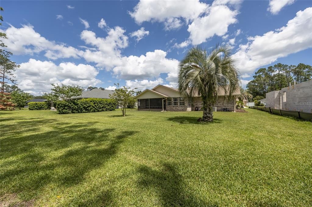 En Venta: $300,000 (3 camas, 2 baños, 1530 Pies cuadrados)