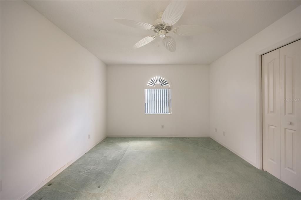 En Venta: $300,000 (3 camas, 2 baños, 1530 Pies cuadrados)