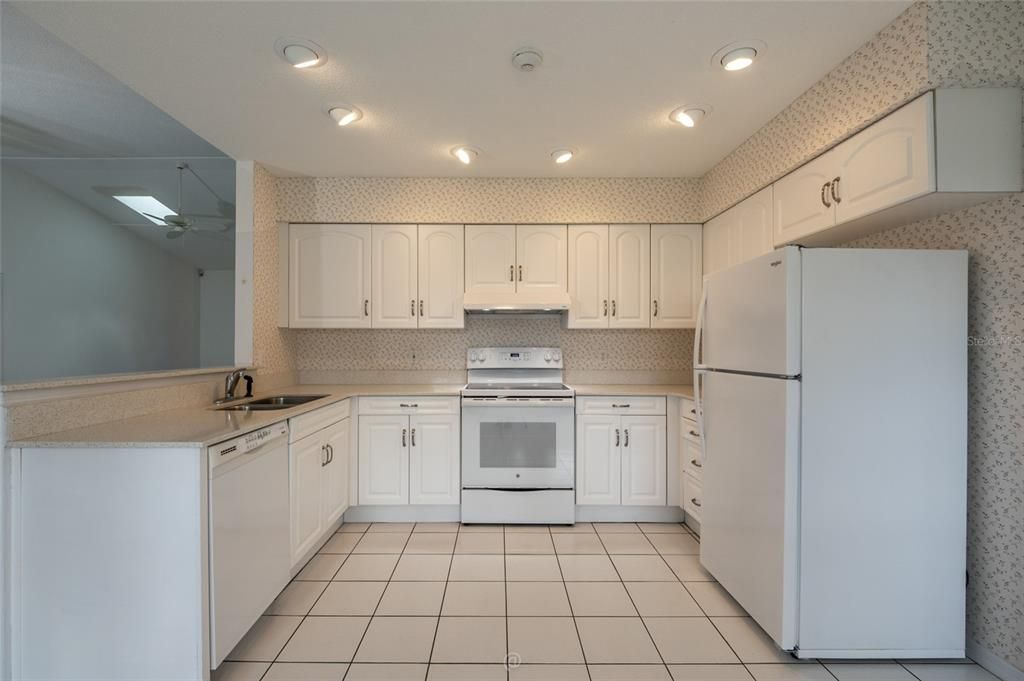 En Venta: $300,000 (3 camas, 2 baños, 1530 Pies cuadrados)
