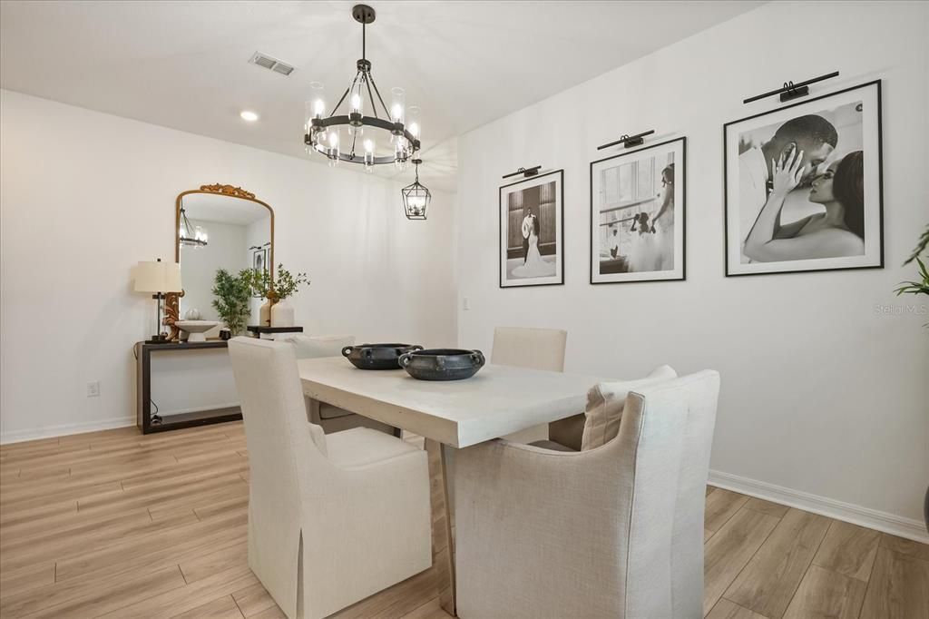 En Venta: $665,000 (5 camas, 4 baños, 3542 Pies cuadrados)