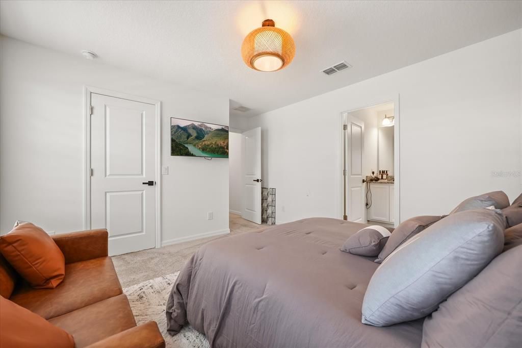En Venta: $665,000 (5 camas, 4 baños, 3542 Pies cuadrados)