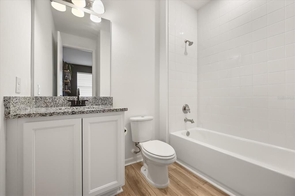 En Venta: $665,000 (5 camas, 4 baños, 3542 Pies cuadrados)