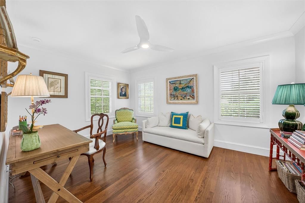 For Sale: $2,350,000 (3 beds, 3 baths, 3750 Square Feet)