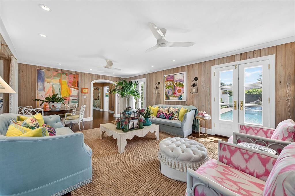 For Sale: $2,350,000 (3 beds, 3 baths, 3750 Square Feet)