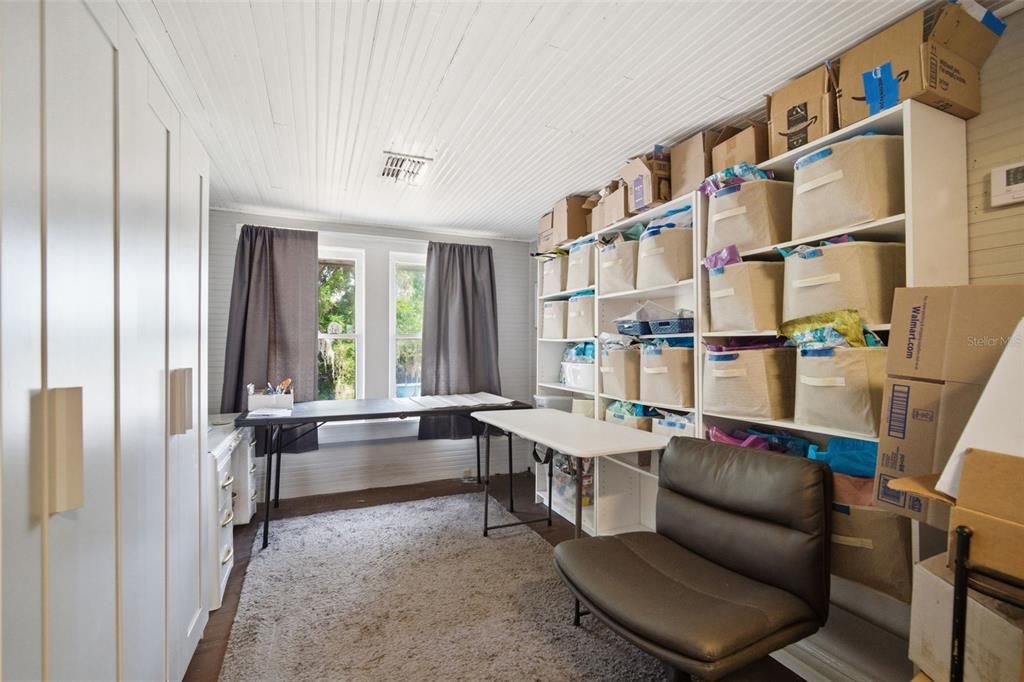 For Sale: $385,000 (3 beds, 2 baths, 2625 Square Feet)