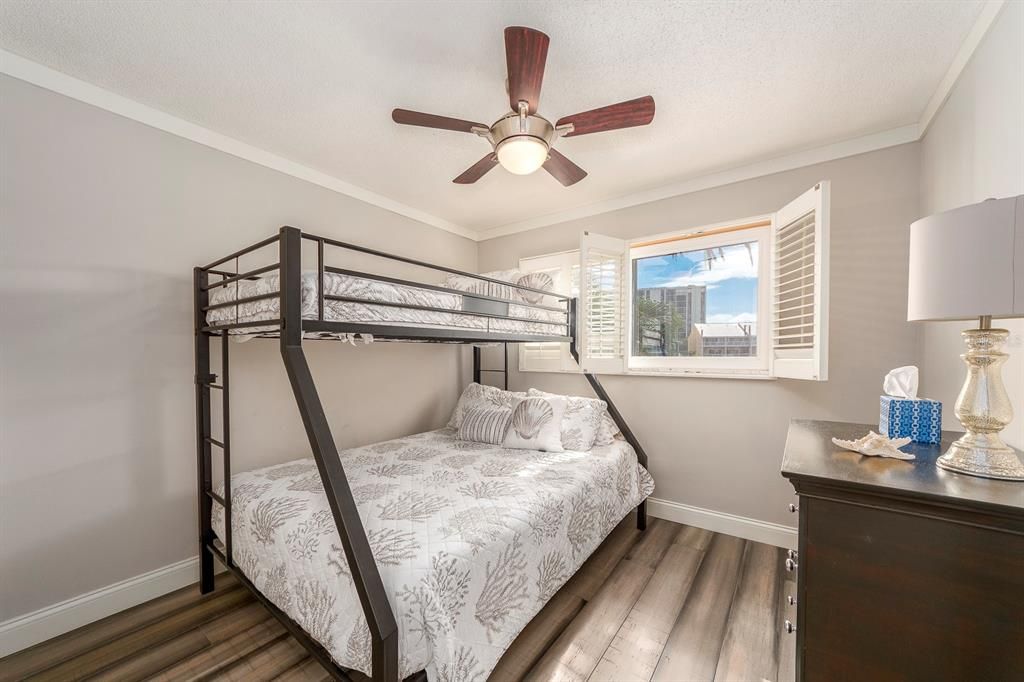 En Venta: $500,000 (2 camas, 2 baños, 905 Pies cuadrados)