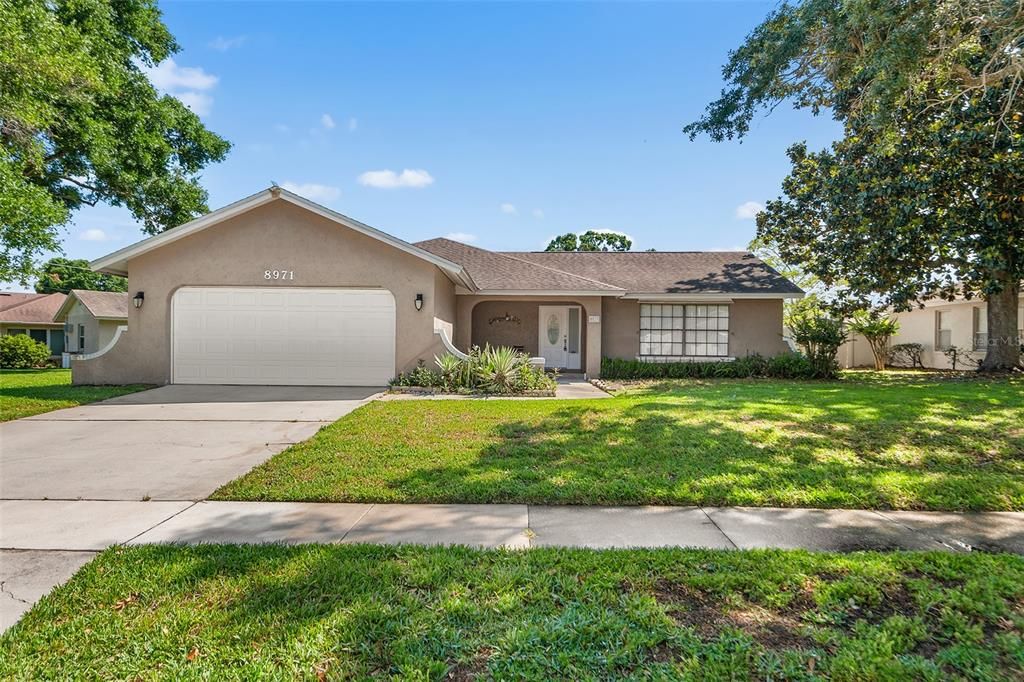 En Venta: $498,000 (3 camas, 2 baños, 1684 Pies cuadrados)