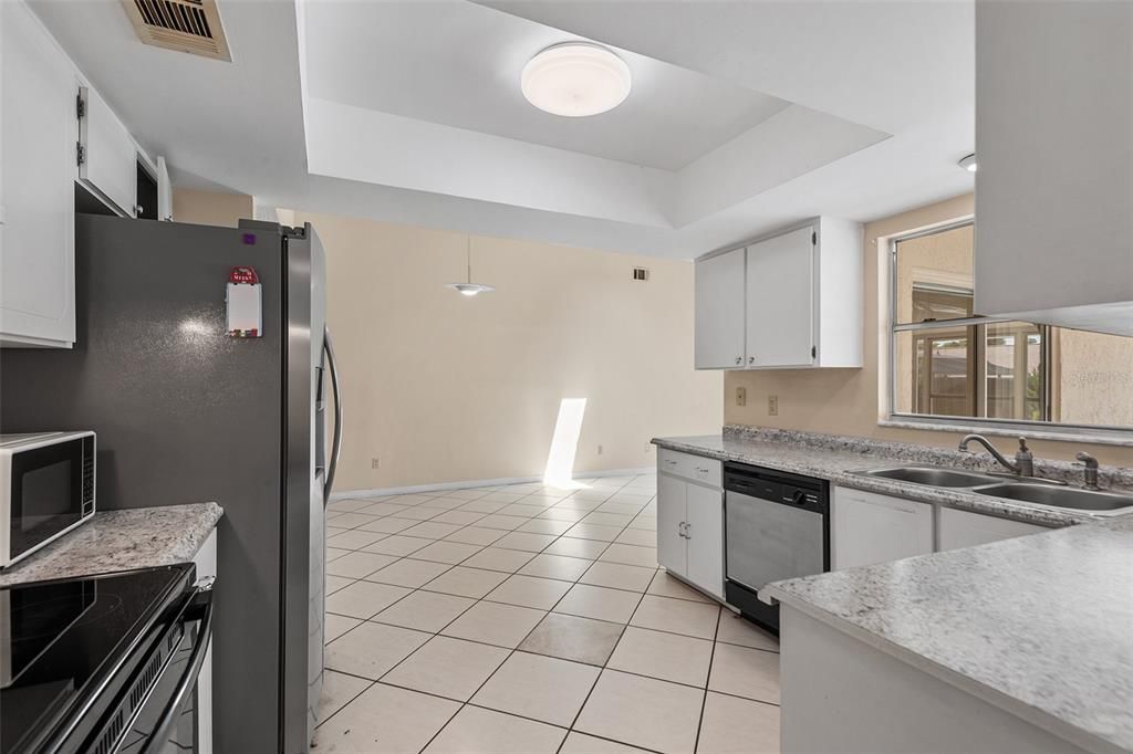 En Venta: $498,000 (3 camas, 2 baños, 1684 Pies cuadrados)