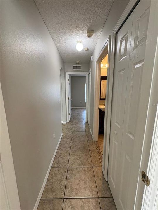For Rent: $2,150 (3 beds, 2 baths, 1264 Square Feet)
