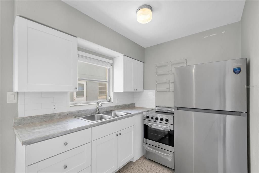 For Rent: $1,500 (1 beds, 1 baths, 600 Square Feet)