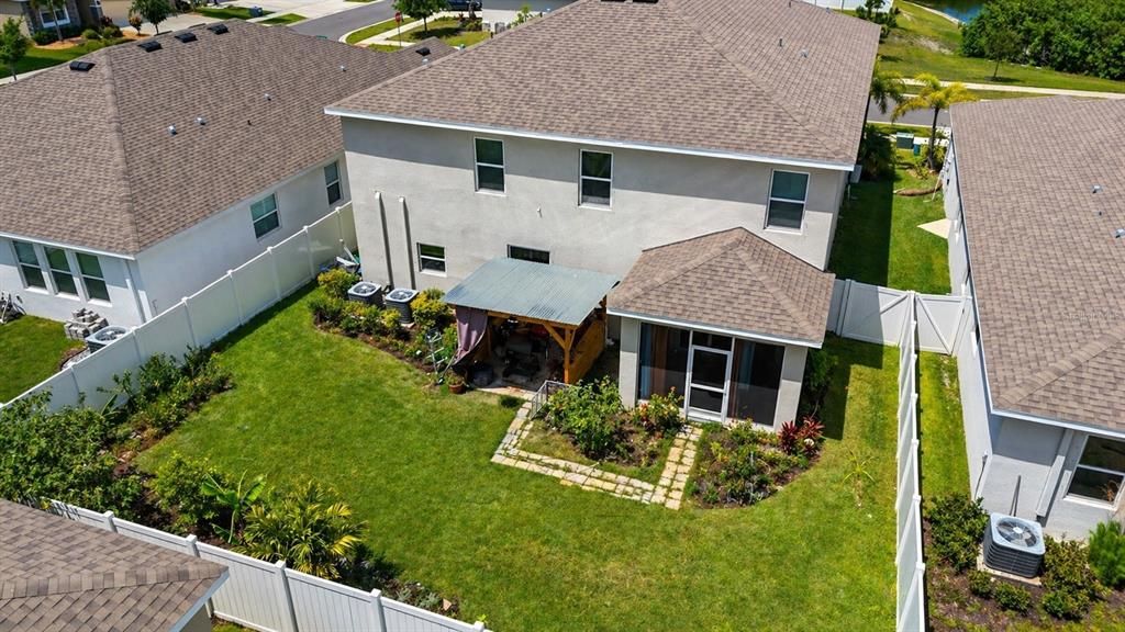 For Sale: $489,000 (5 beds, 4 baths, 4112 Square Feet)