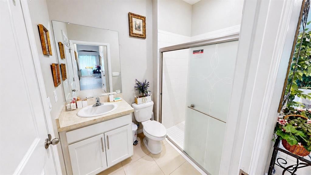 For Sale: $489,000 (5 beds, 4 baths, 4112 Square Feet)