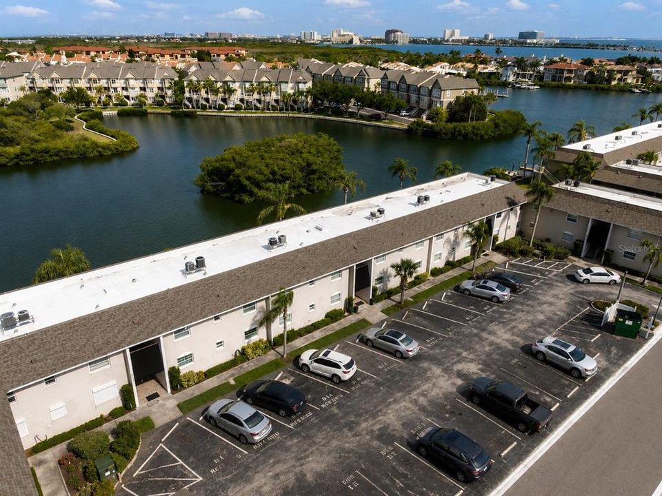 Active With Contract: $1,750 (2 beds, 1 baths, 1100 Square Feet)