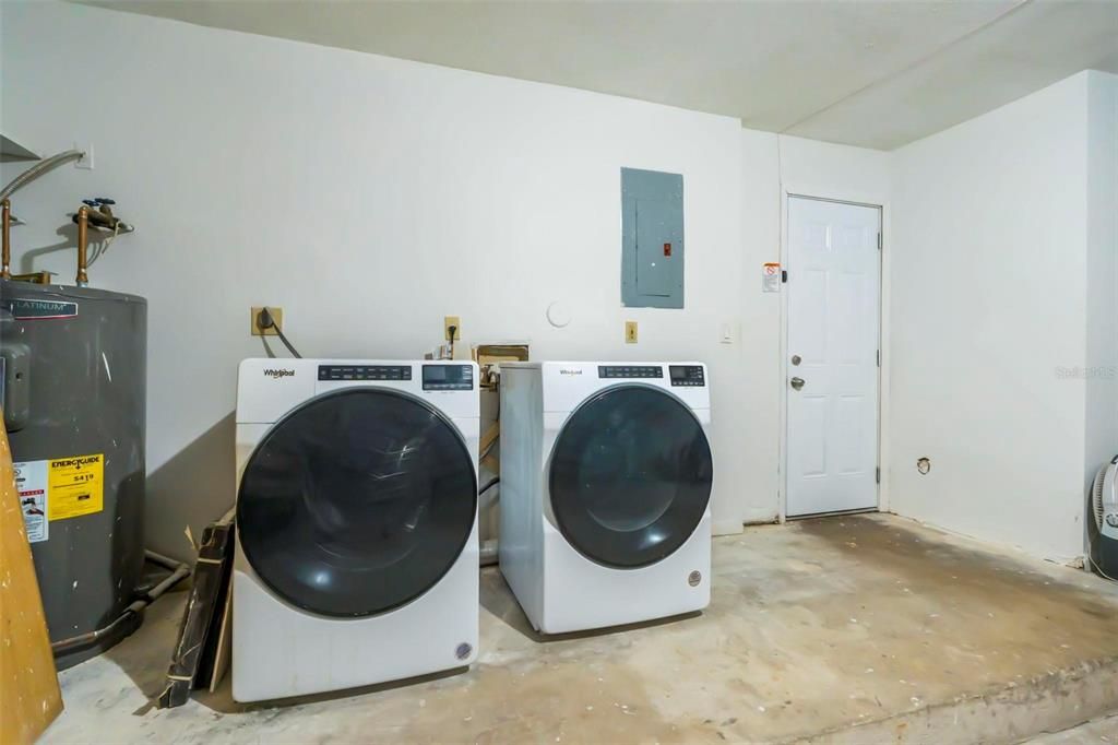 En Venta: $659,900 (4 camas, 2 baños, 2114 Pies cuadrados)