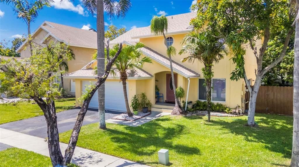 En Venta: $659,900 (4 camas, 2 baños, 2114 Pies cuadrados)