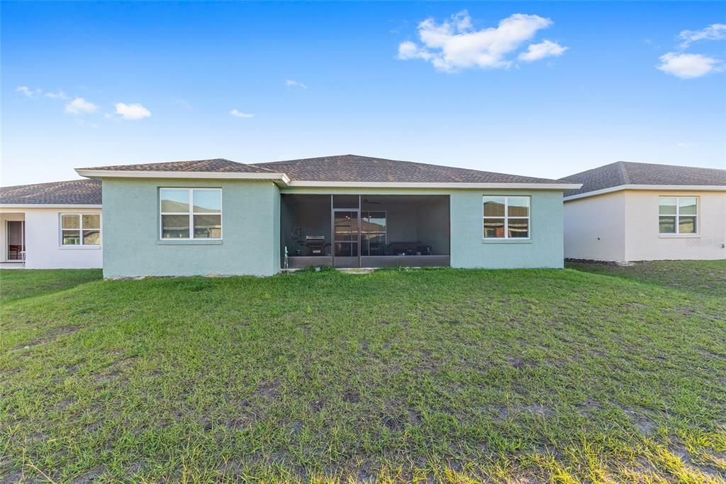 En Venta: $490,000 (4 camas, 3 baños, 3034 Pies cuadrados)