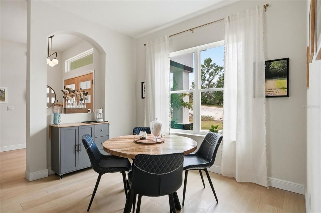 En Venta: $539,900 (3 camas, 2 baños, 1920 Pies cuadrados)