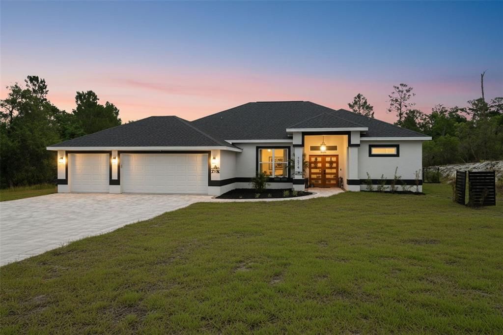 En Venta: $539,900 (3 camas, 2 baños, 1920 Pies cuadrados)
