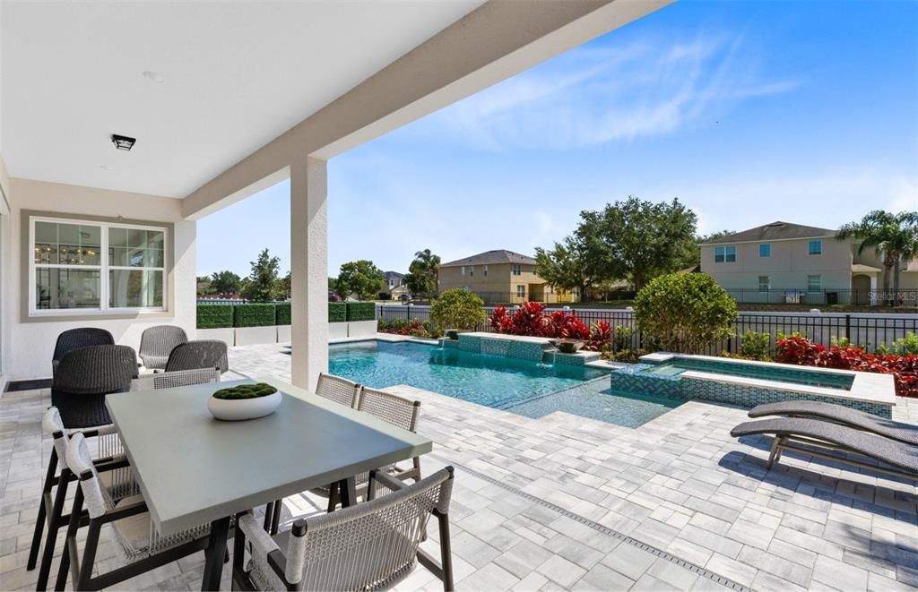 En Venta: $1,498,440 (5 camas, 5 baños, 4442 Pies cuadrados)