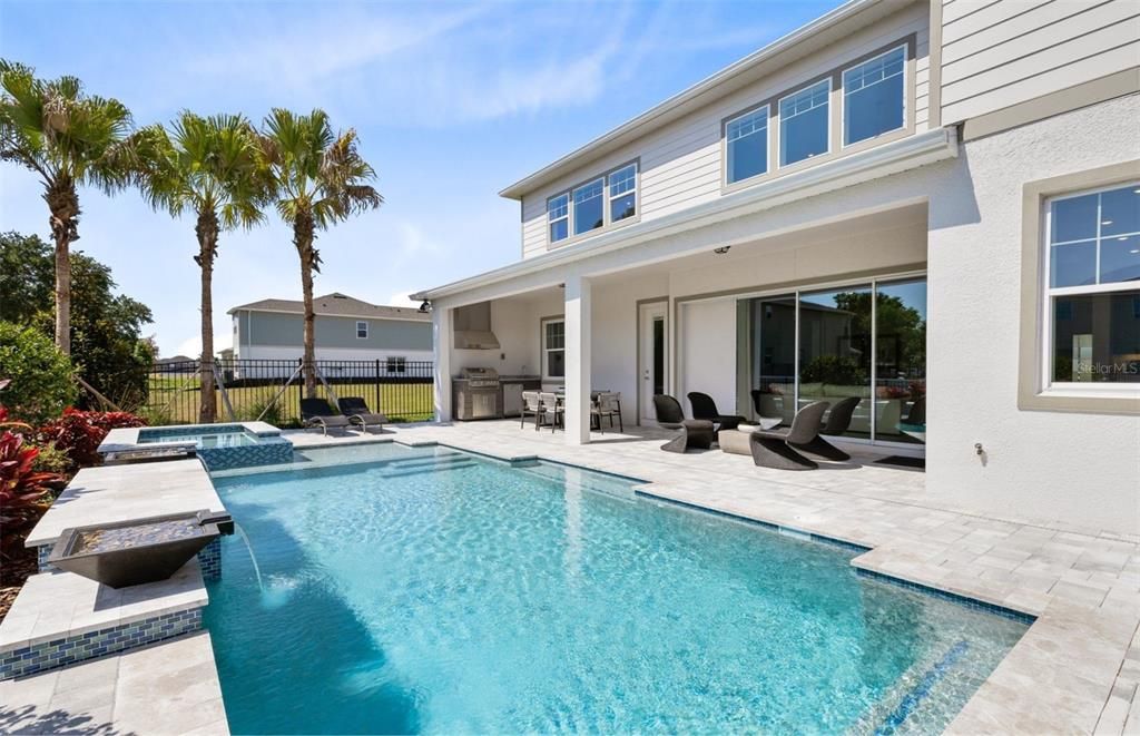 En Venta: $1,498,440 (5 camas, 5 baños, 4442 Pies cuadrados)