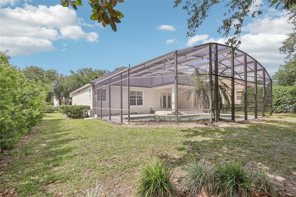 Active With Contract: $940,000 (4 beds, 3 baths, 2357 Square Feet)