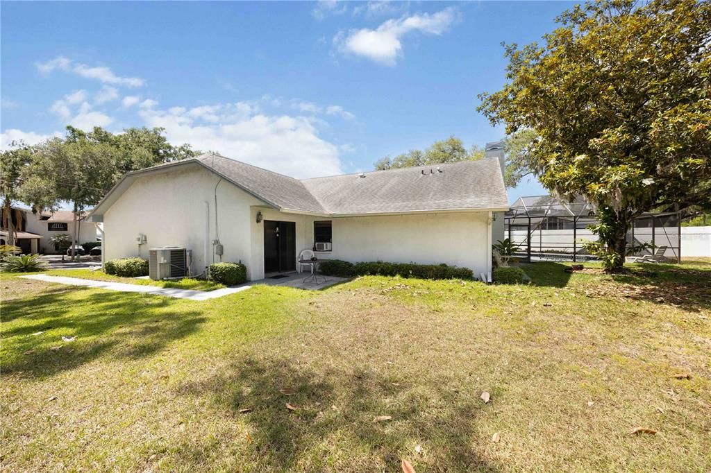 For Sale: $429,900 (4 beds, 2 baths, 2336 Square Feet)