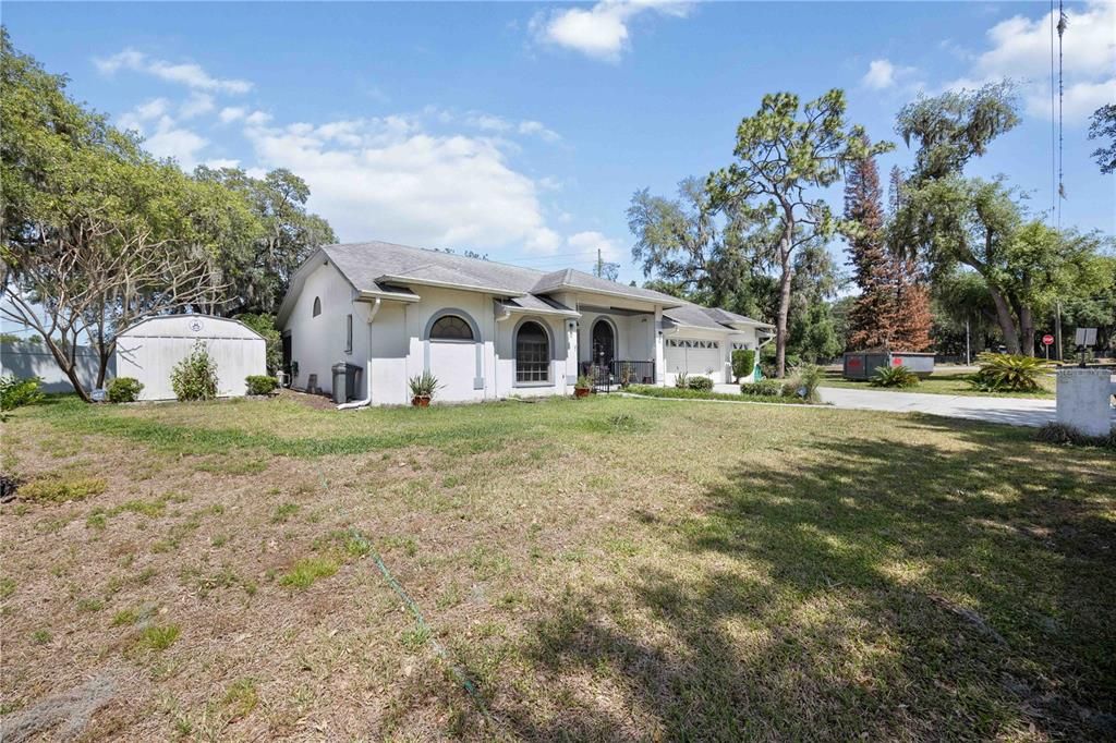 For Sale: $429,900 (4 beds, 2 baths, 2336 Square Feet)