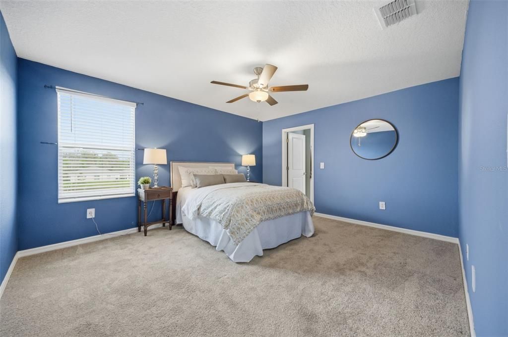 For Rent: $2,450 (4 beds, 2 baths, 1920 Square Feet)