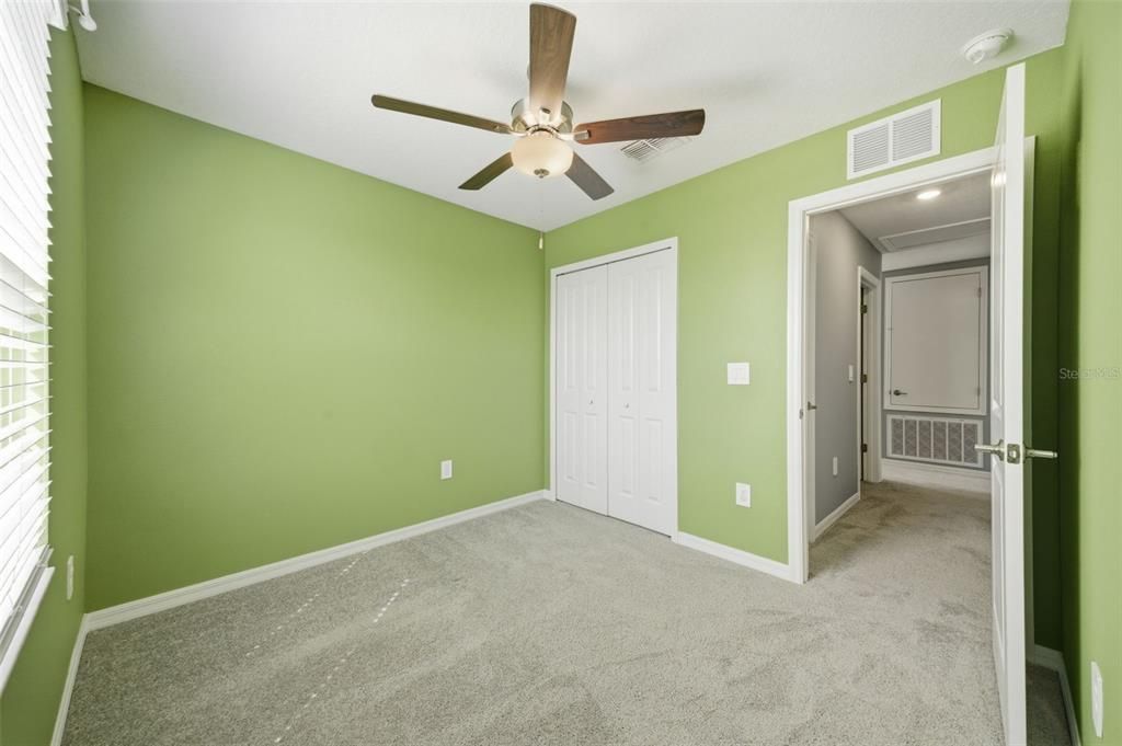 For Rent: $2,450 (4 beds, 2 baths, 1920 Square Feet)