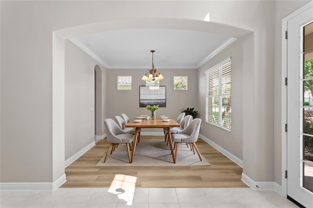 En Venta: $799,900 (5 camas, 4 baños, 3914 Pies cuadrados)